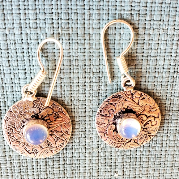 ***$15 Sale*** New Opal Opalite Silver Earrings. - Picture 10 of 12